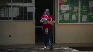 Posible regreso a las aulas sólo será con condiciones idóneas, explicó Loreto Villanueva