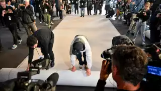 Alfombra champagne en los Premios Oscar 2023