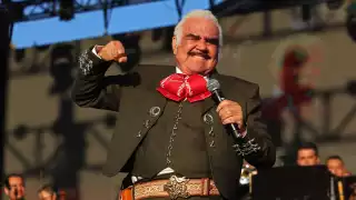 Vicente Fernández se repone favorablemente, tal es el caso que los médicos ya le retiran el ventilador artificial que utiliza para respirar