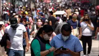 Hay disminución de casos positivos a Covid-19 en todos los grupos de edades
