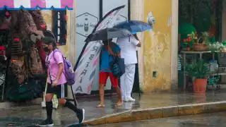 Continúan las fuertes lluvias en Yucatán
