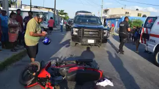 Abuelitos se vas al hospital tras choque con turistas