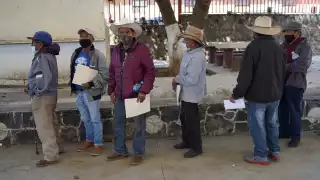 El lugar se mantiene bajo resguardo policial y a la espera del arribo del Servicio Médico Forense