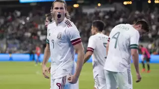 El jugador que milita en el Cruz Azul hizo una gran actuación teniendo varias llegadas a gol y jugadas de fantasía