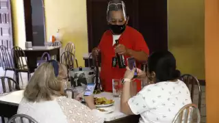 Cantineros aseguran que los colores en el Semáforo Epidemiológico “ni les pinta ni les da color”