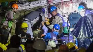 Labores de rescate en el Colegio Rebsamen en la Ciudad de México (Cuartoscuro)