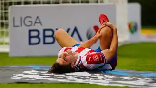 Chivas dará pláticas a sus jugadores para prevenir alcoholismo (Cuartoscuro)