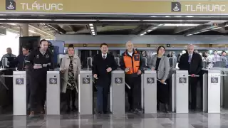 Martí Batres, jefe de Gobierno de la CDMX, encabezó la reapertura de la Línea 12 del Metro