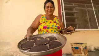 “Nosotros crecimos elaborando el chocolate con ella y agradezco esta herencia que me dejó", compartió