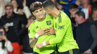Cristiano Ronaldo y el Manchester United vencen la Real Sociedad y avanzan en Europa League