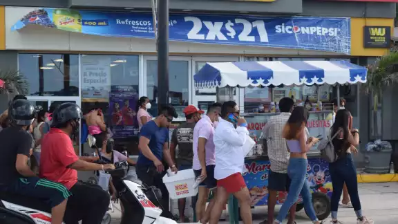 Los rumores surgieron apartar de las aglomeraciones que se dieron durante el 'puente' del fin de semana pasado Los rumores surgieron apartar de las aglomeraciones que se dieron durante el 'puente' del fin de semana pasado