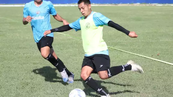Yalmakan FC se encuentra en la 4.ª posición del grupo 2 con 6 puntos Yalmakan FC se encuentra en la 4.ª posición del grupo 2 con 6 puntos