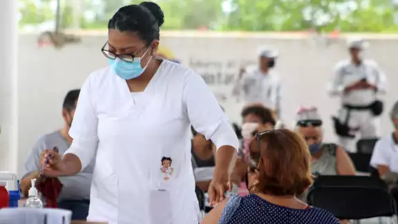 Las cifras de muertes colocan a los adultos mayores como primer grupo con más mortalidad por el COVID-19