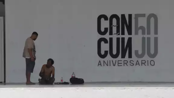 Para algunos Cancún es un lugar de oportunidades, para otros, un infierno por vivir Para algunos Cancún es un lugar de oportunidades, para otros, un infierno por vivir