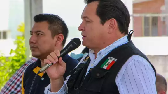El operativo de las micas en escuelas públicas se realizó en varios municipios yucatecos El operativo de las micas en escuelas públicas se realizó en varios municipios yucatecos
