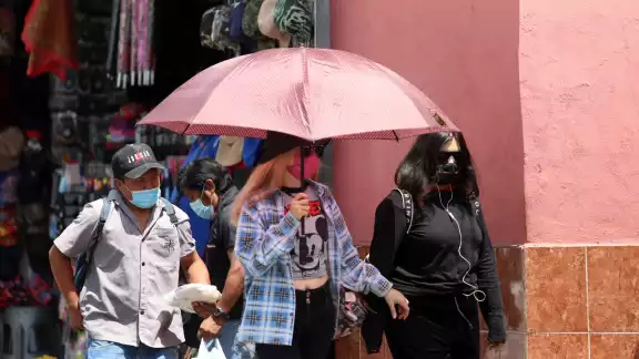 Las lluvias se mantienen durante este sábado Las lluvias se mantienen durante este sábado