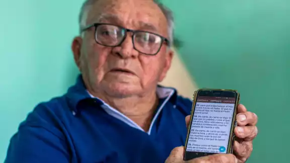 Como mecánico, el entrevistado fue contratado en Cordemex en las entonces cordelerías de henequén, hasta que se jubiló en el 2001 Como mecánico, el entrevistado fue contratado en Cordemex en las entonces cordelerías de henequén, hasta que se jubiló en el 2001