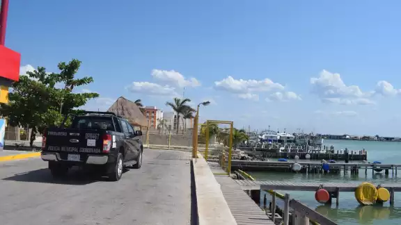 Los dos hombres se encontraban inconscientes en el puerto de abrigo de Progreso Los dos hombres se encontraban inconscientes en el puerto de abrigo de Progreso