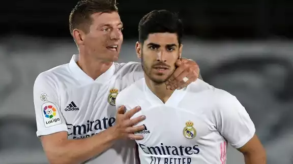 Kroos no podrá disputar el partido contra el Villarreal de la última jornada de LaLiga, que será decisiva para el título Kroos no podrá disputar el partido contra el Villarreal de la última jornada de LaLiga, que será decisiva para el título