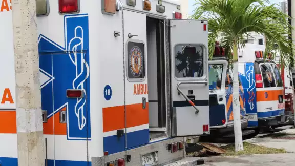 En Cancún hay unas 178 unidades de ambulancia En Cancún hay unas 178 unidades de ambulancia