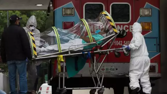 Las muertes presentaron un registro a la baja tras varios días por encima de mil muertes Las muertes presentaron un registro a la baja tras varios días por encima de mil muertes