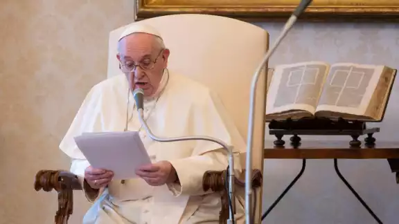 Papa Francisco pidió garantizar acceso para todos a vacuna contra el COVID-19 (Reuters) Papa Francisco pidió garantizar acceso para todos a vacuna contra el COVID-19 (Reuters)