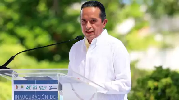 Buscarán destituir a Carlos Joaquín debido a su ineptitud Buscarán destituir a Carlos Joaquín debido a su ineptitud
