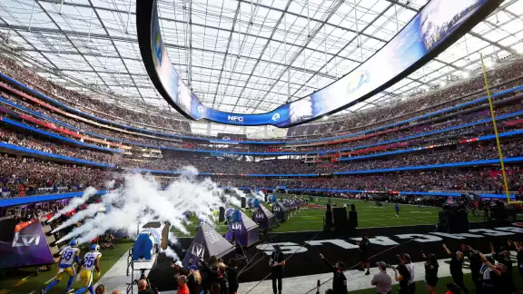 El Super Bowl 2022 dio un cambio de 180 grados con artistas dedicados especialmente al hip-hop
El Super Bowl 2022 dio un cambio de 180 grados con artistas dedicados especialmente al hip-hop