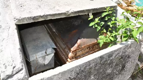 Vecinos reportaron que hay tumbas abiertas en el cementerio de Samulá Vecinos reportaron que hay tumbas abiertas en el cementerio de Samulá