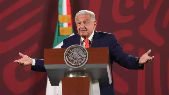 AMLO estimó que la refinería de Dos Bocas tardará 6 meses en alcanzar su producción óptima AMLO estimó que la refinería de Dos Bocas tardará 6 meses en alcanzar su producción óptima