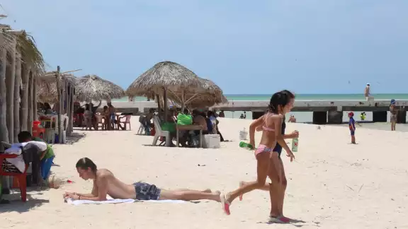 Sisal recibió la visita de turistas que aprovecharon los días de puente por el carnaval Sisal recibió la visita de turistas que aprovecharon los días de puente por el carnaval