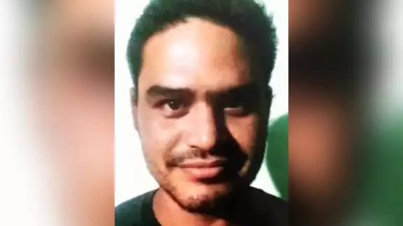 FGE Quintana Roo pone a disposición el número 983 83 500 50 ext. 1132 en caso de contar con datos del desaparecido FGE Quintana Roo pone a disposición el número 983 83 500 50 ext. 1132 en caso de contar con datos del desaparecido