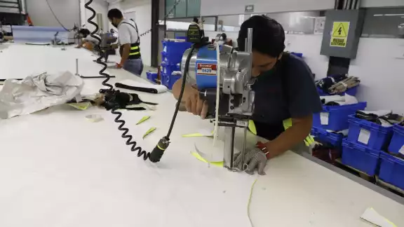 En el ramo de generación, transmisión y distribución de energía eléctrica, suministro de agua y de gas por ductos al consumidor, la Entidad subió 26.4 por ciento