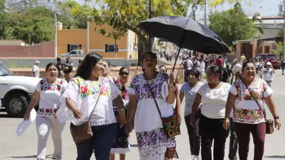 Se espera que el calor continúe en Yucatán hasta el fin de semana Se espera que el calor continúe en Yucatán hasta el fin de semana