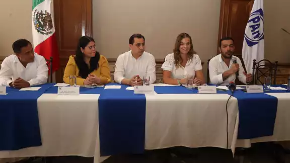 Diputados del PAN de Yucatán expusieron su desacuerdo sobre las campañas de “desprestigio” Diputados del PAN de Yucatán expusieron su desacuerdo sobre las campañas de “desprestigio”