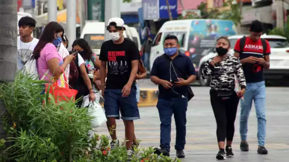 Quintana Roo, ayer miércoles registró 233 nuevos casos positivos y 17 defunciones por COVID-19 Quintana Roo, ayer miércoles registró 233 nuevos casos positivos y 17 defunciones por COVID-19