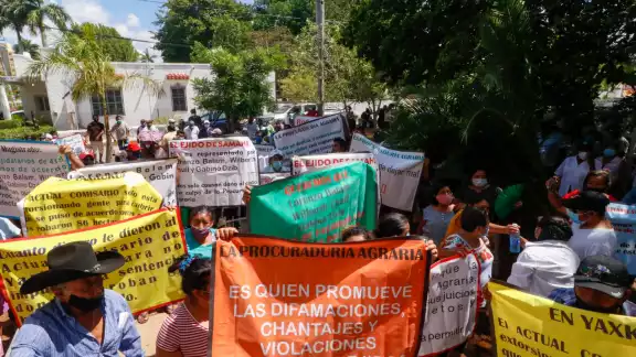 Según el abogado, los labriegos son víctimas de engaños para quitarles su propiedad; las denuncias en el Tribunal no proceden Según el abogado, los labriegos son víctimas de engaños para quitarles su propiedad; las denuncias en el Tribunal no proceden