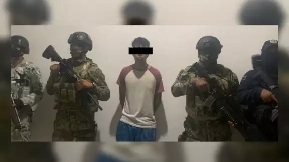 El detenido fue trasladado a la Vicefiscalía General de Quintana Roo en Playa del Carmen para definir su situación legal El detenido fue trasladado a la Vicefiscalía General de Quintana Roo en Playa del Carmen para definir su situación legal