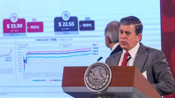 Clausuran gasolinera en CDMX que vendía Premium arriba de los 30 pesos