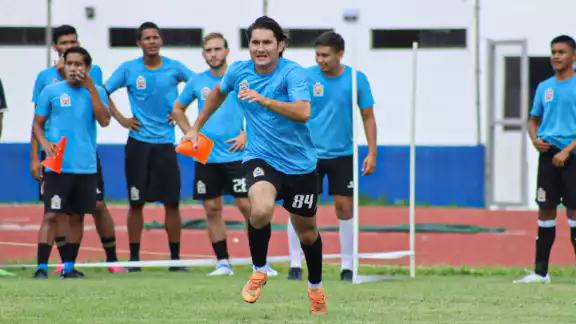 El Equipo de Tercera División del Inter Playa del Carmen buscará arrebatarle el triunfo a los capitalinos quintanarroenses en casa El Equipo de Tercera División del Inter Playa del Carmen buscará arrebatarle el triunfo a los capitalinos quintanarroenses en casa
