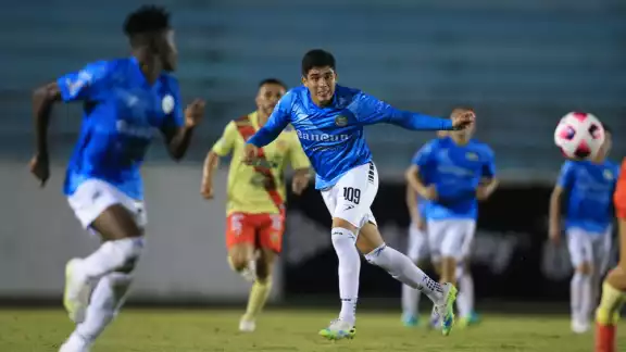 La “Ola futbolera” chocará contra Pumas este martes a las 21:05 horas en el Estadio Olímpico de Villahermosa La “Ola futbolera” chocará contra Pumas este martes a las 21:05 horas en el Estadio Olímpico de Villahermosa