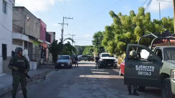 Un hombre fue detenido durante el cateo en una vivienda en Progreso