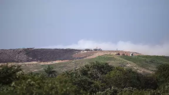 A tres días de iniciar el incendio en el basurero de Mérida aún continua activo