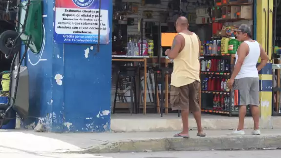 Quintana Roo fue una de las entidades más afectadas por la pandemia; el ingreso mensual en el estado, debajo del promedio nacional Quintana Roo fue una de las entidades más afectadas por la pandemia; el ingreso mensual en el estado, debajo del promedio nacional