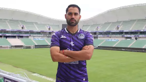 Joaquín Esquivel se irá suspendido