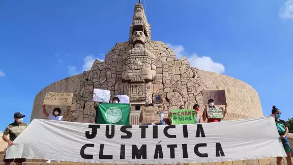 Los manifestantes coincidieron en que actualmente se está viviendo los primeros efectos de lo que podría ser una crisis climática