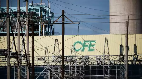 La CFE restableció el servicio eléctrico a los usuarios afectados por la salida de operación de seis líneas de alta tensión en la Península de Yucatán La CFE restableció el servicio eléctrico a los usuarios afectados por la salida de operación de seis líneas de alta tensión en la Península de Yucatán