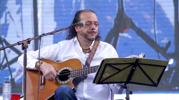 Fernando Delgadillo es recordado en mayo con este éxito Fernando Delgadillo es recordado en mayo con este éxito