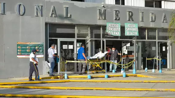 Los tratamientos contra el coronavirus de Merck y Pfizer fueron aprobados el 7 de enero por la Cofepris, esto para pacientes contagiados de moderado a leve Los tratamientos contra el coronavirus de Merck y Pfizer fueron aprobados el 7 de enero por la Cofepris, esto para pacientes contagiados de moderado a leve