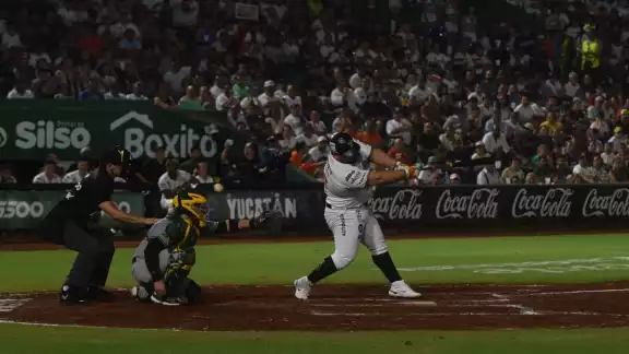 Leones de Yucatán pierden ante los Pericos de Puebla serie final de la Zona Sur de la LMB
Leones de Yucatán pierden ante los Pericos de Puebla serie final de la Zona Sur de la LMB